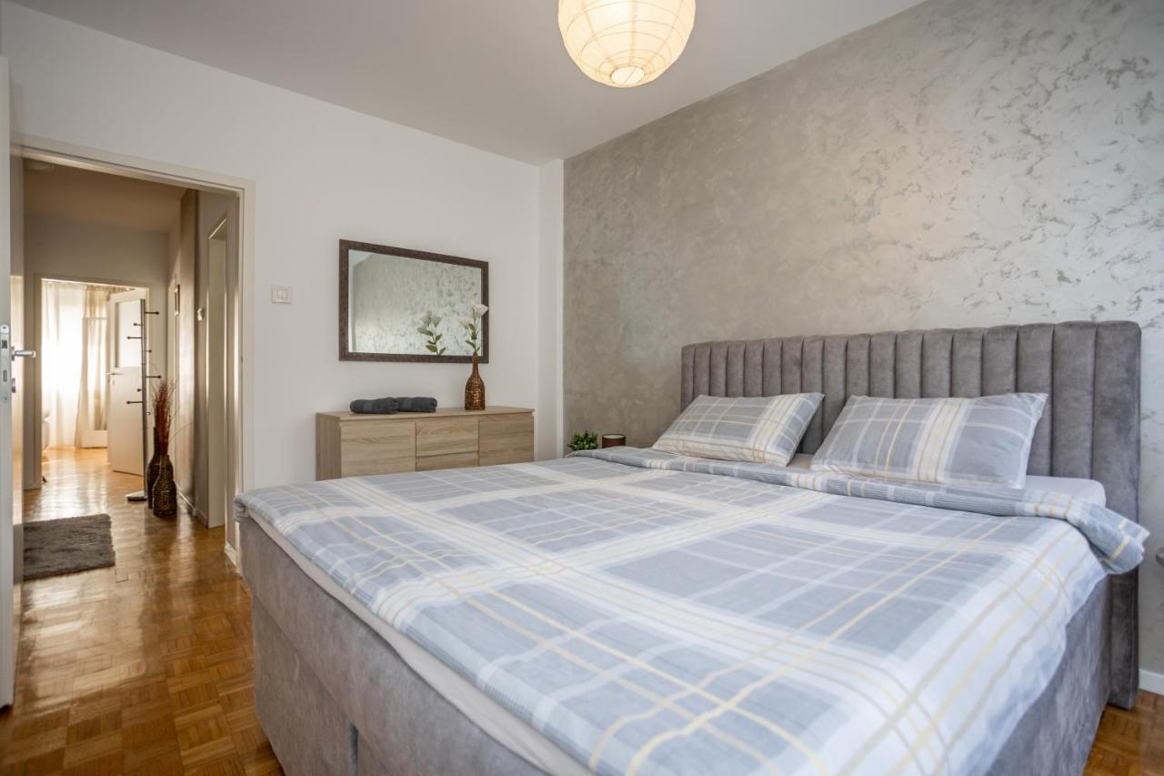 Apartment Sara Белград Екстериор снимка
